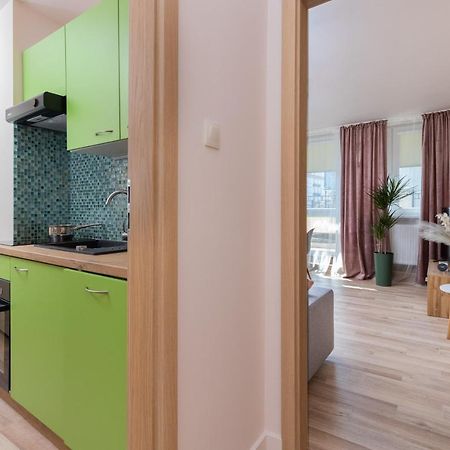Mokotow Apartments Reytan By Noclegi Renters ワルシャワ エクステリア 写真